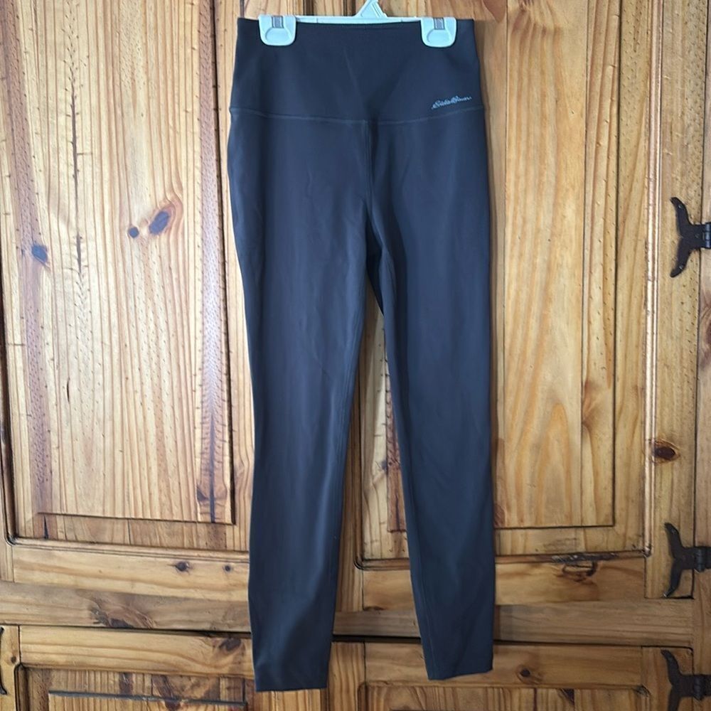 NWOT Eddie Bauer Charcoal Grey Leggings